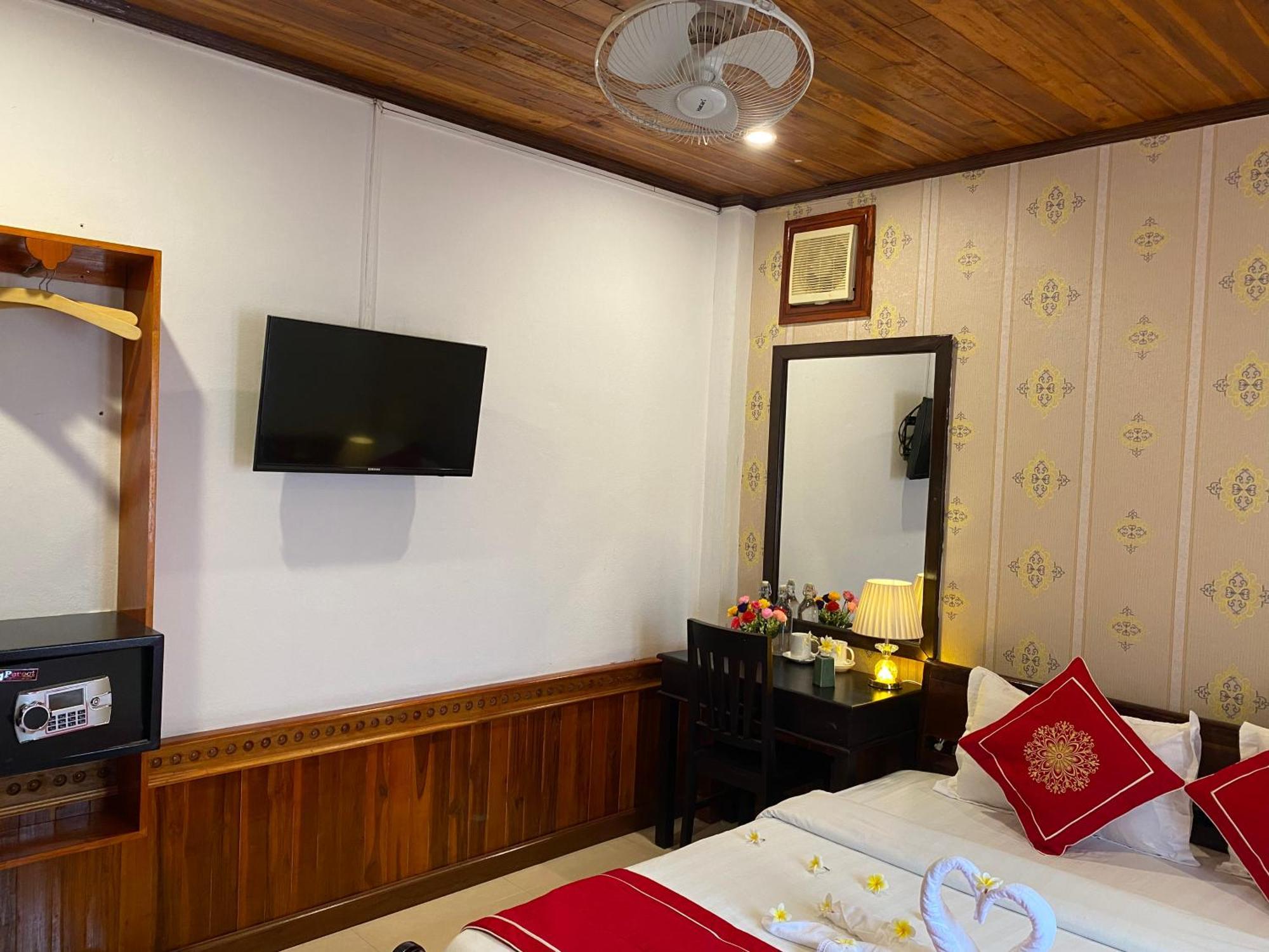 Golden Lotus Boutique Hotel Luang Prabang Exterior foto