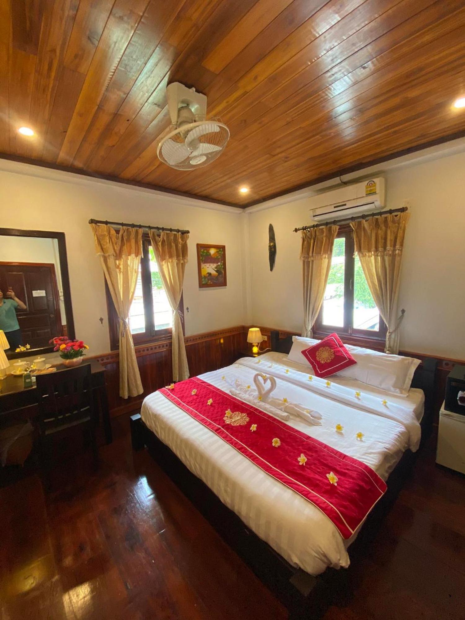 Golden Lotus Boutique Hotel Luang Prabang Exterior foto