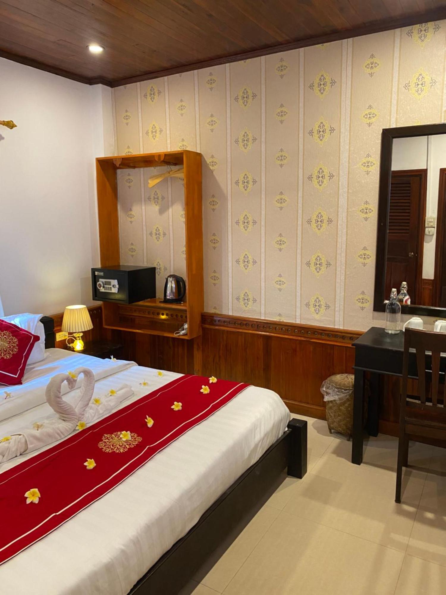 Golden Lotus Boutique Hotel Luang Prabang Exterior foto