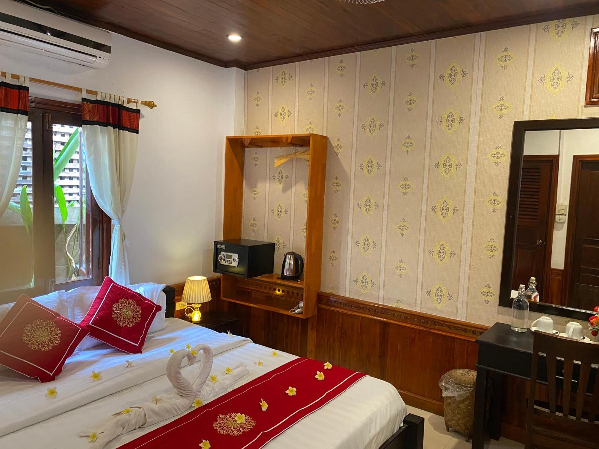 Golden Lotus Boutique Hotel Luang Prabang Exterior foto