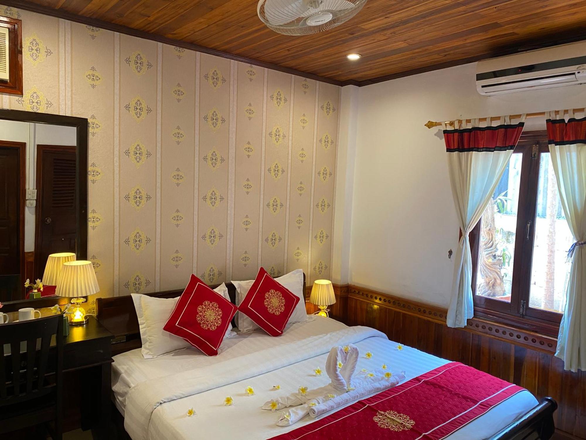 Golden Lotus Boutique Hotel Luang Prabang Exterior foto