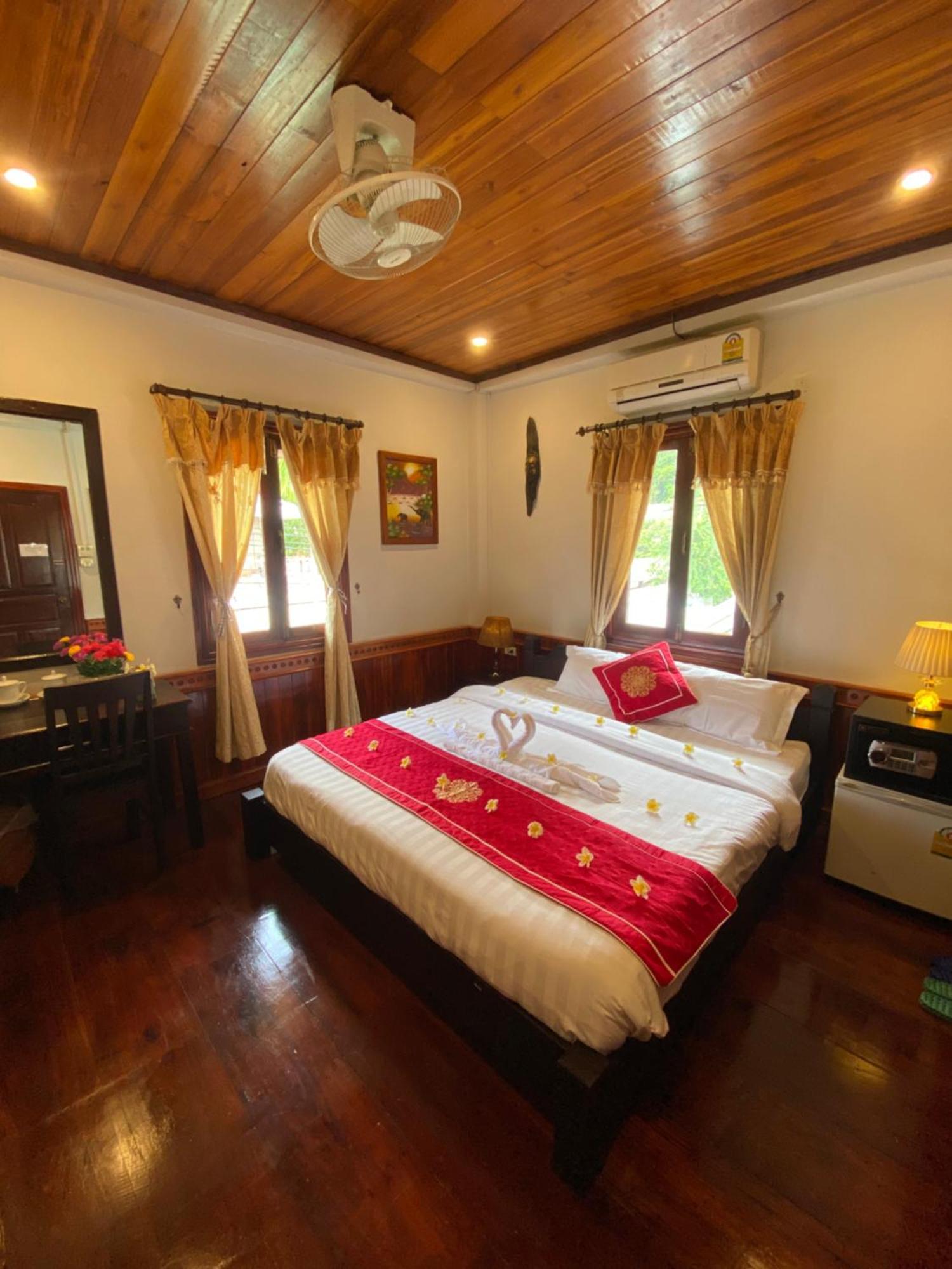 Golden Lotus Boutique Hotel Luang Prabang Exterior foto